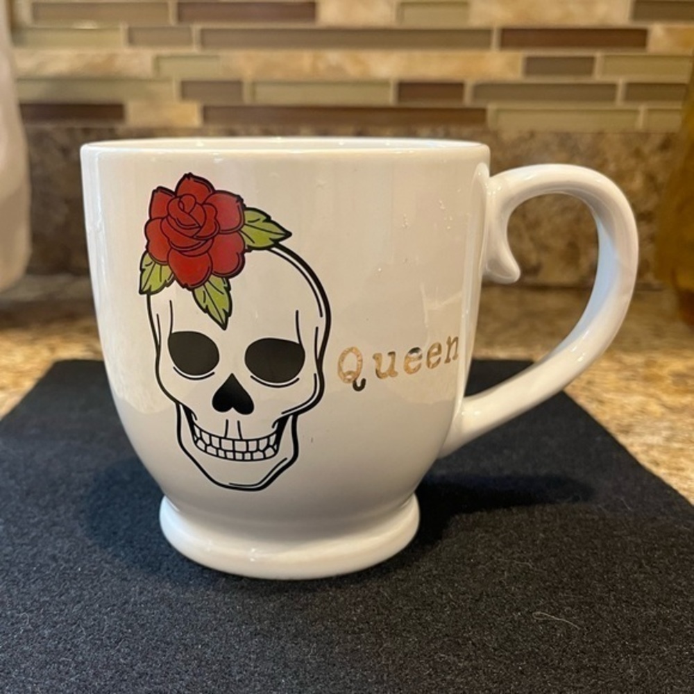 Skull Queen Mug Coffee Cup